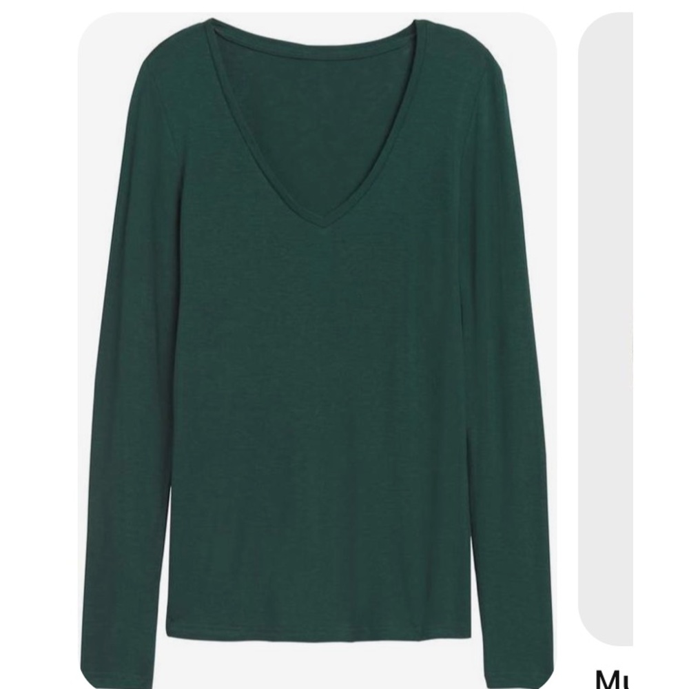 Banana Republic Long Sleeve Emerald Green Sweater Tee